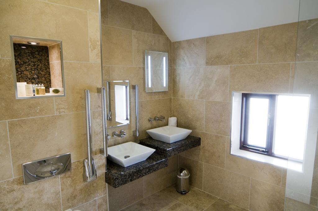 Hall Farm Hotel And Restaurant Ashby cum Fenby Esterno foto